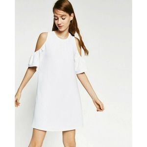 NWT Zara trafaluc cold off shoulder flutter sleeve white dress L large